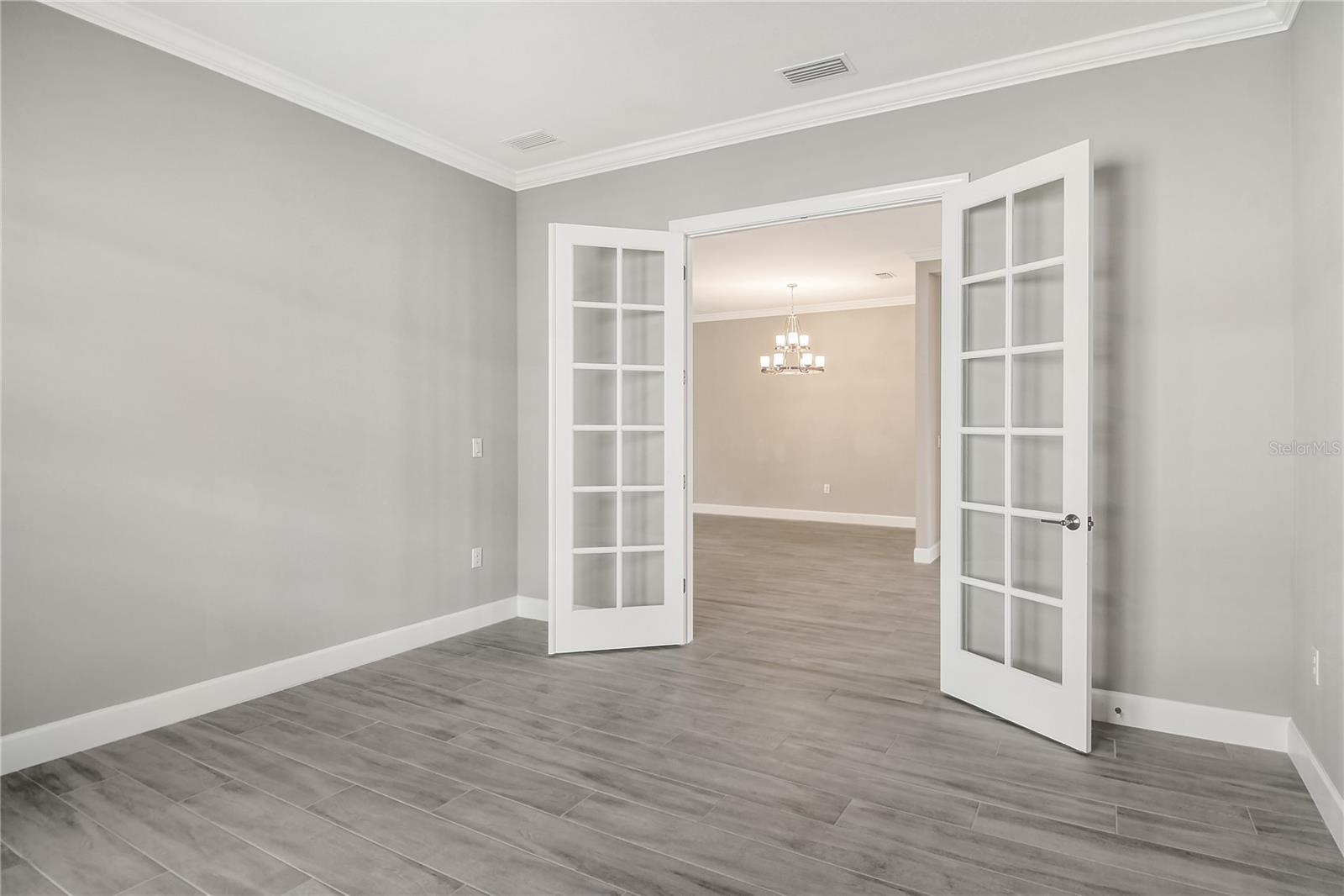 AZARIO ESPLANADE - Residential