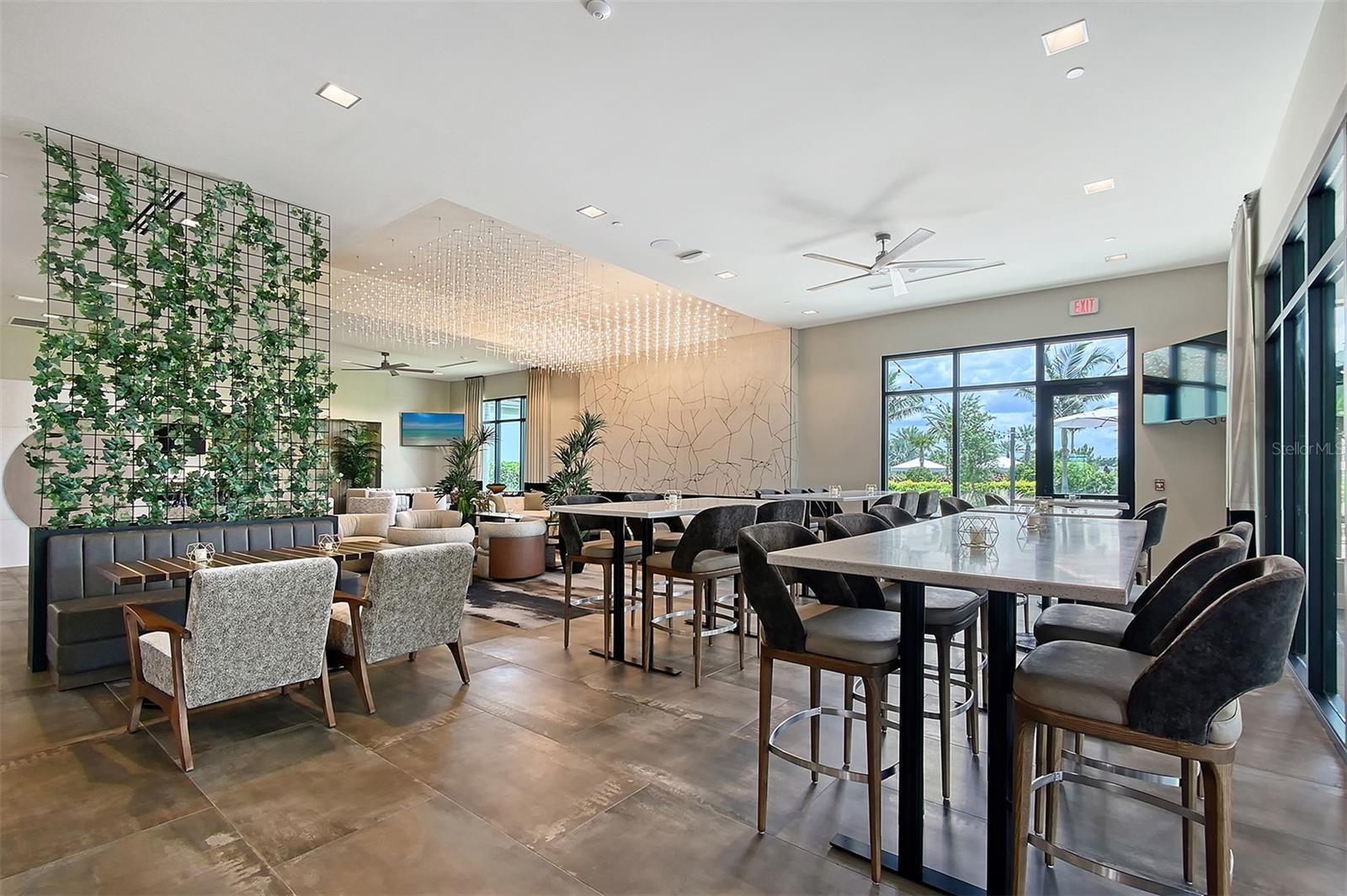 AZARIO ESPLANADE - Residential