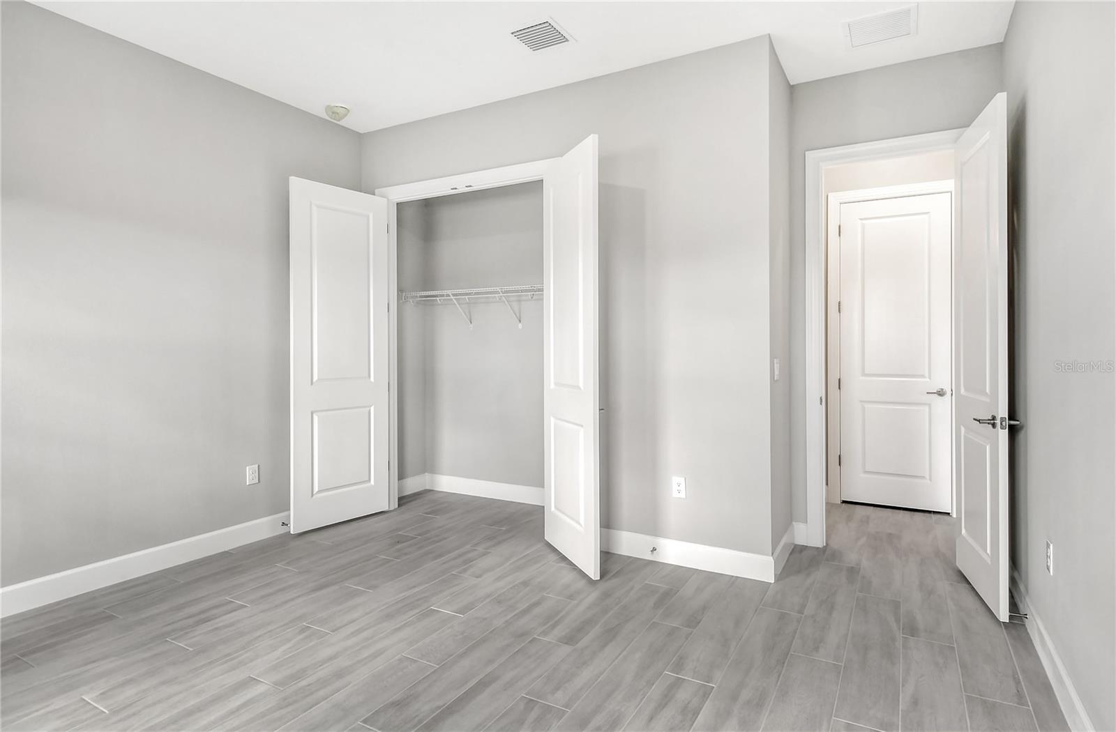 AZARIO ESPLANADE - Residential