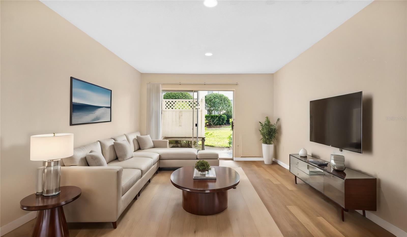 WATERFALL COVE WINTER PARK - Residential