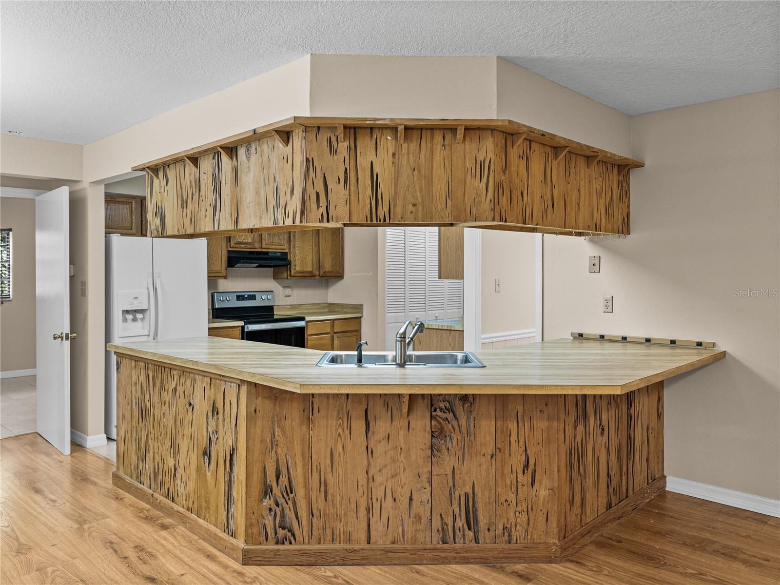 ACREAGE - Residential