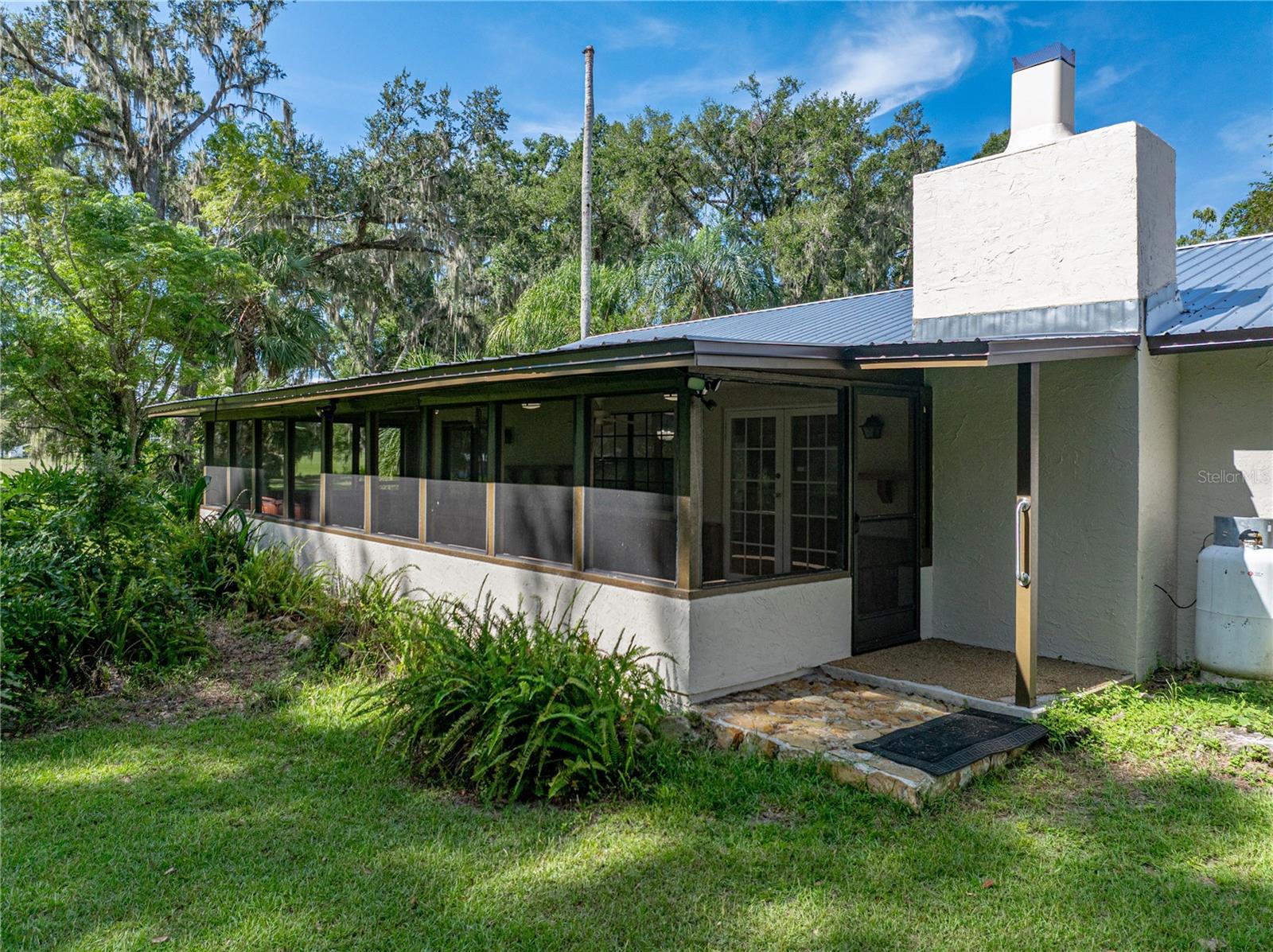 ACREAGE - Residential