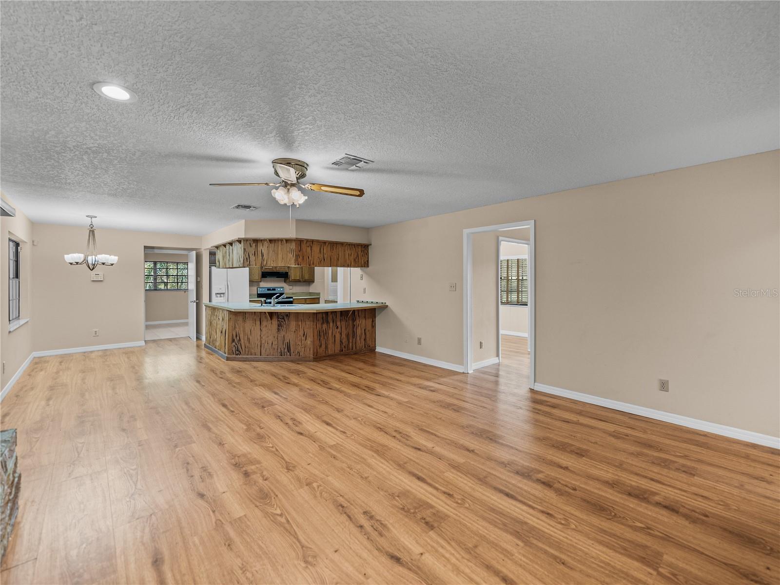 ACREAGE - Residential