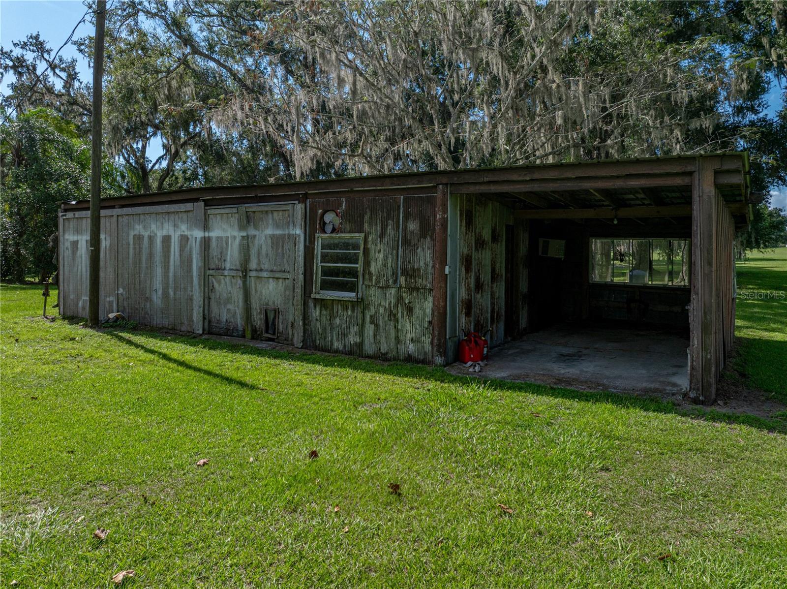 ACREAGE - Residential