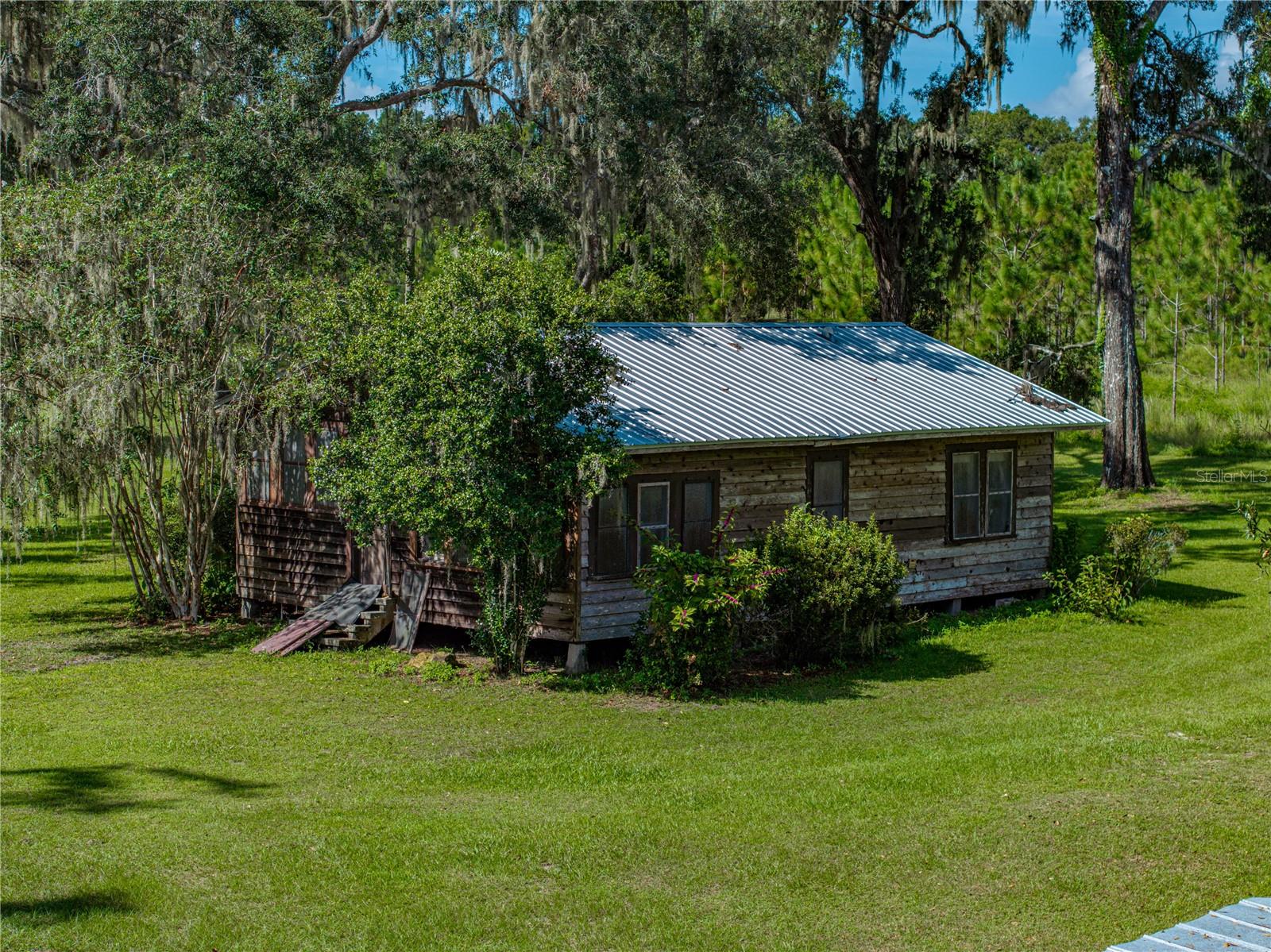 ACREAGE - Residential