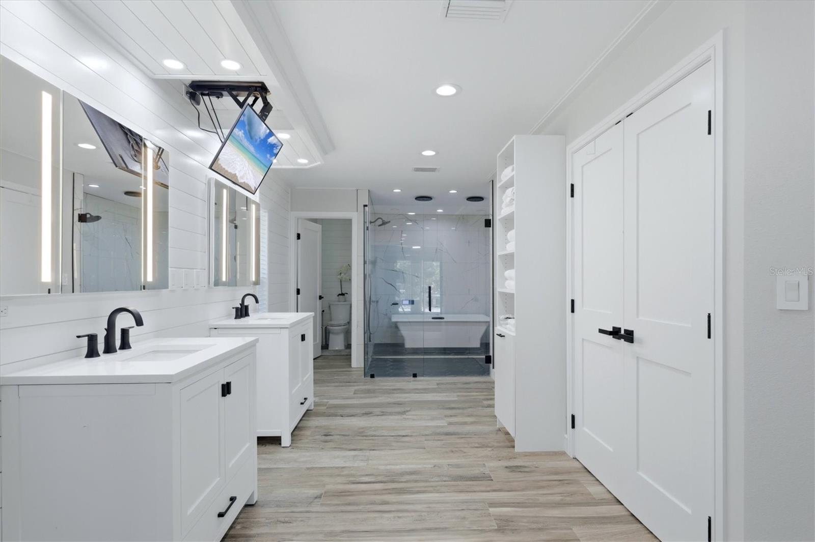 MYAKKA VALLEY RANCHES - Residential