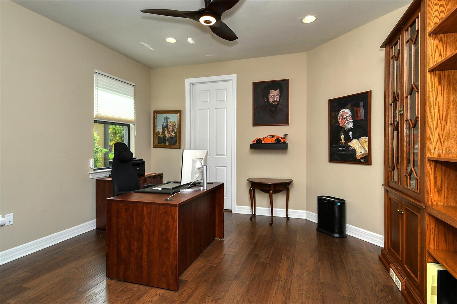 SANDHILL PRESERVE - Residential