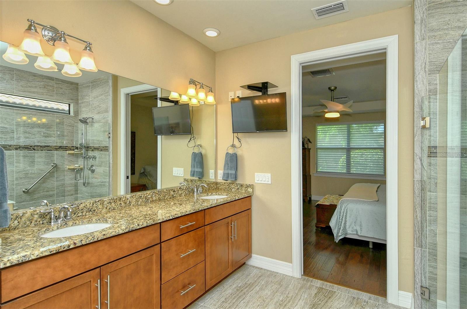 SANDHILL PRESERVE - Residential