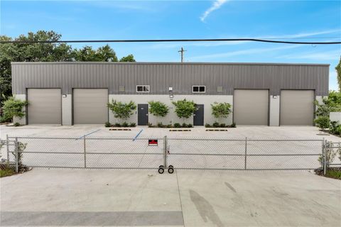 560 BARRY STREET ORLANDO FL 32808