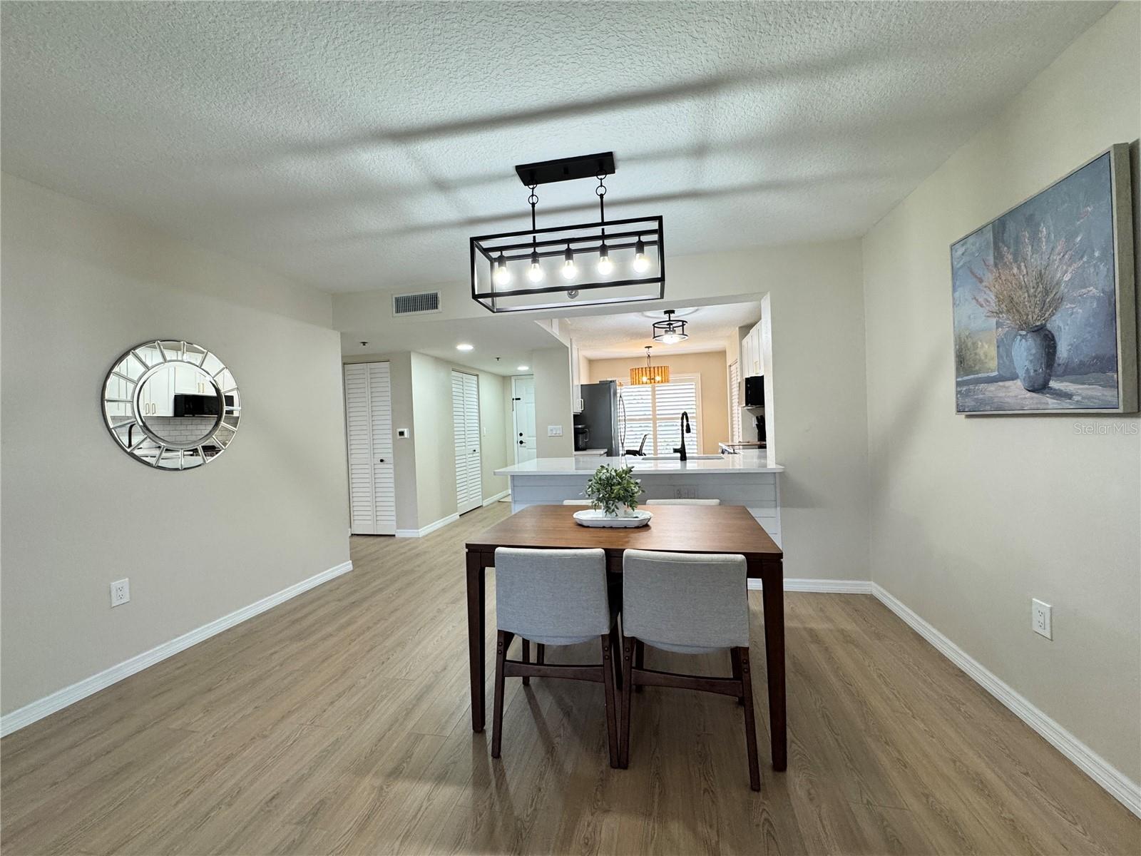 THE ARBORS AT PINEBROOK PH III - Residential Lease