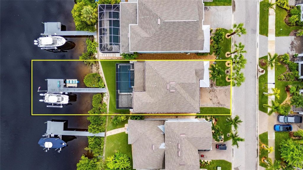Photo of 1032 Seagrape Drive, Ruskin, FL 33570 (MLS # TB8420263)