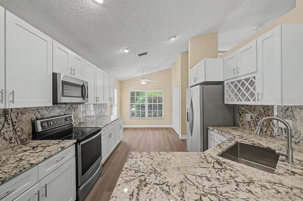 WYNDTREE VILLAGE 11 12 - Residential
