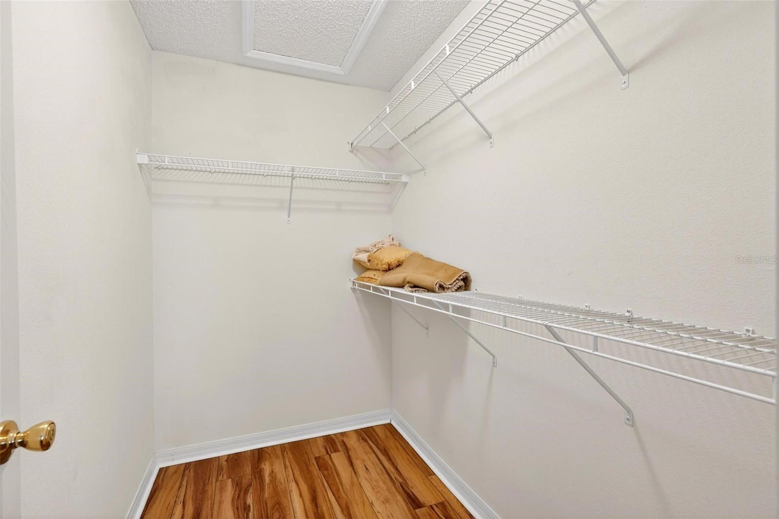 VILLAGE OF SUMTAR - Residential