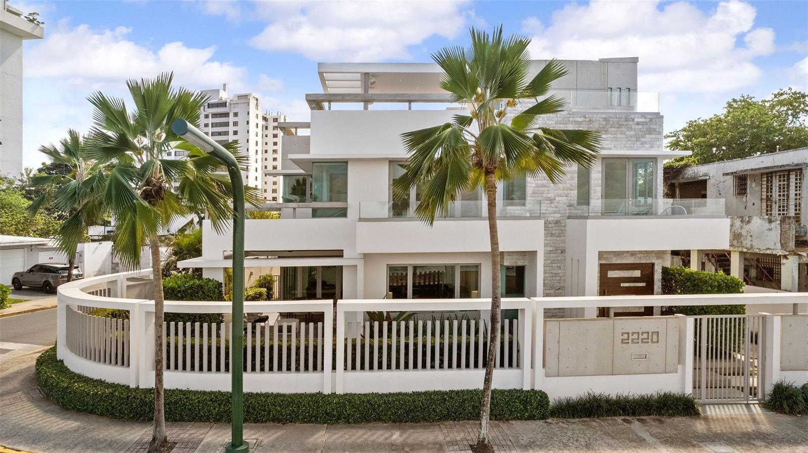 PARK BOULEVARD - Residential