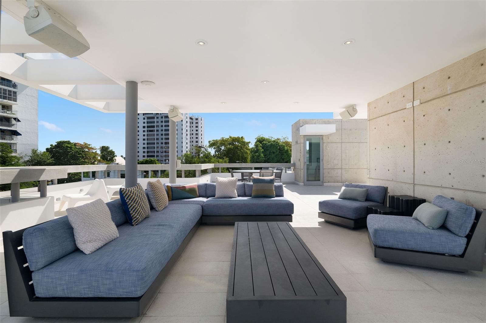 PARK BOULEVARD - Residential