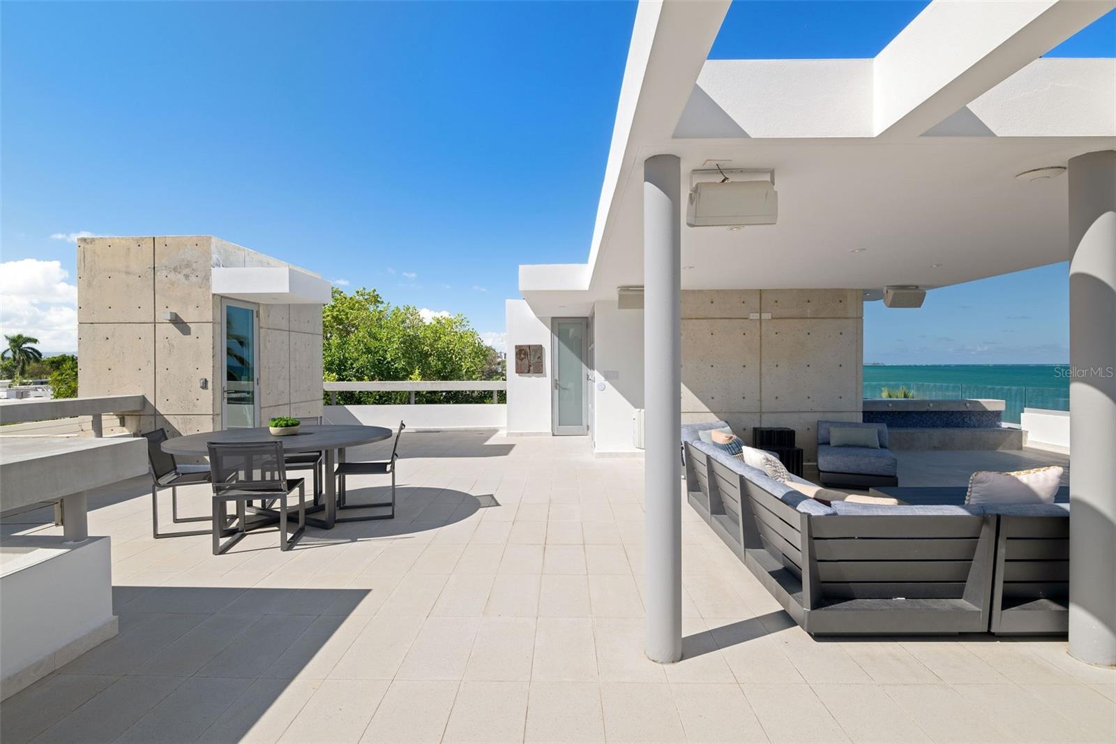 PARK BOULEVARD - Residential