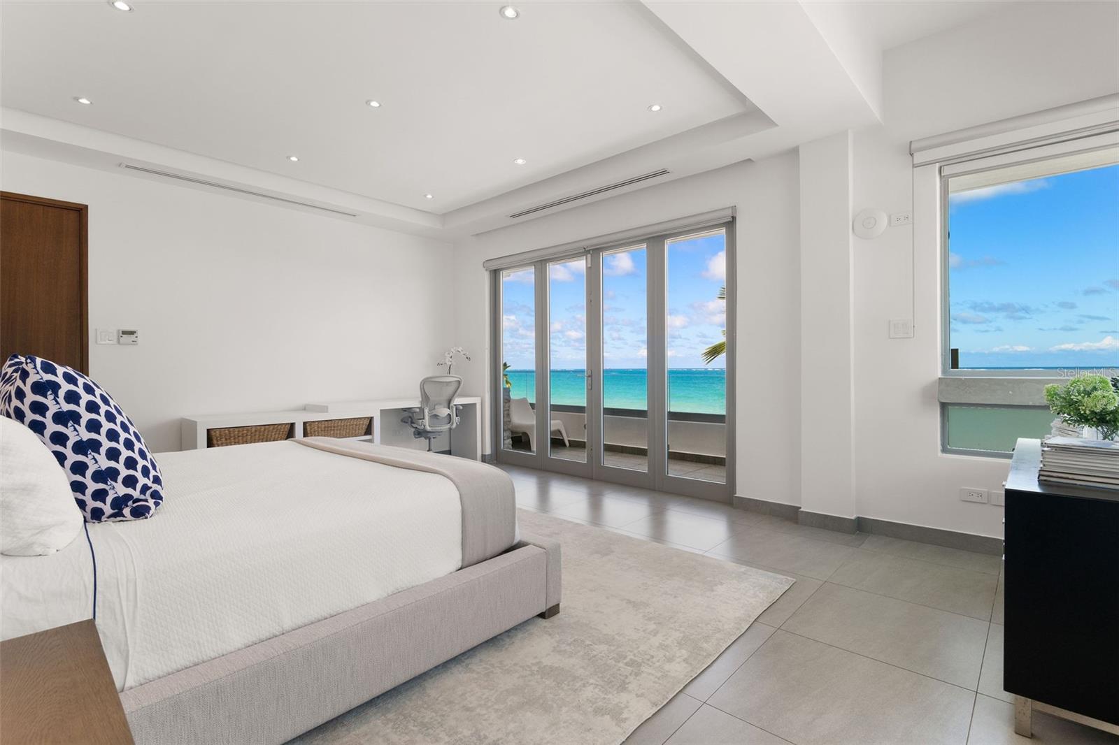 PARK BOULEVARD - Residential