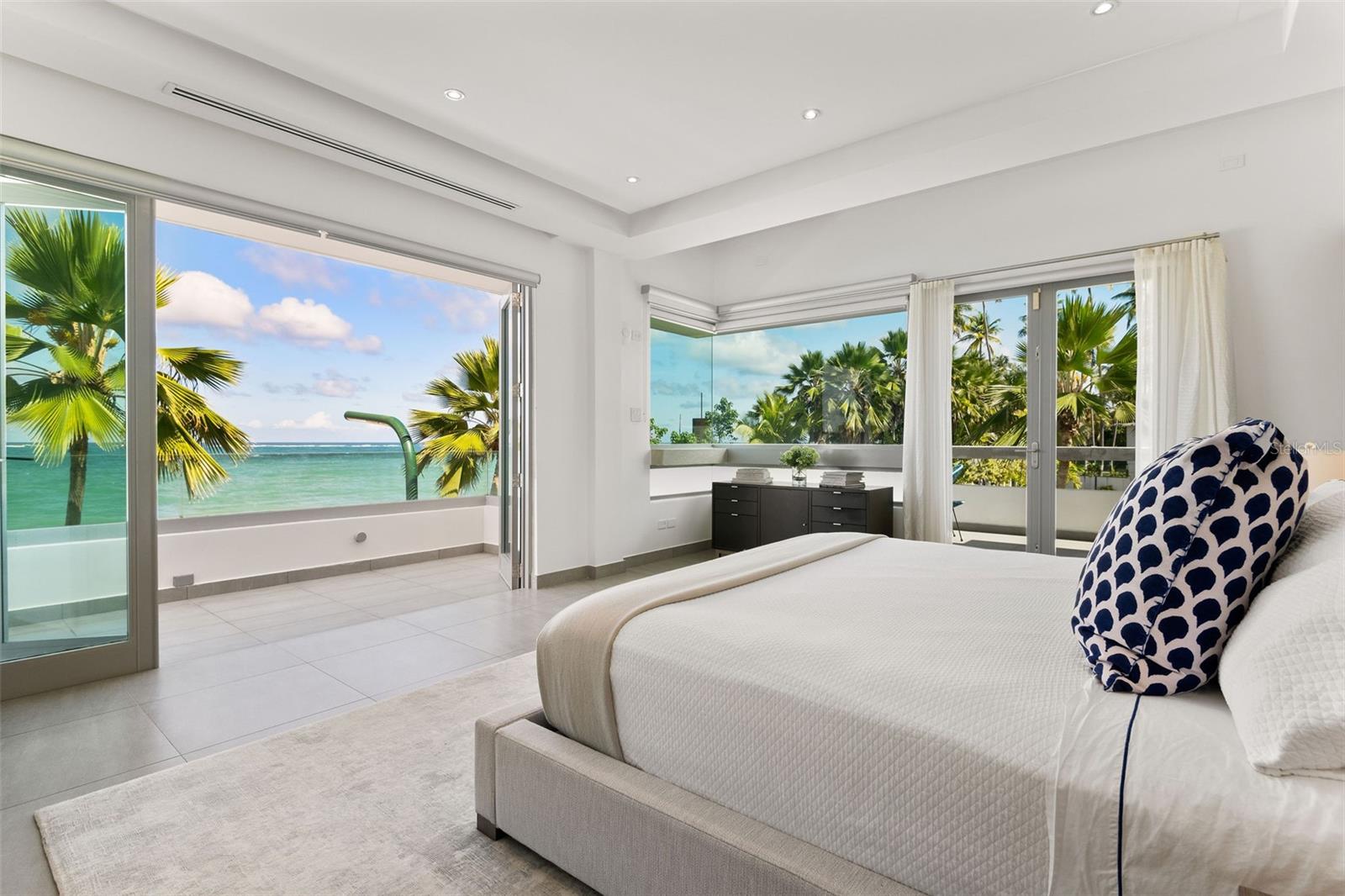 PARK BOULEVARD - Residential