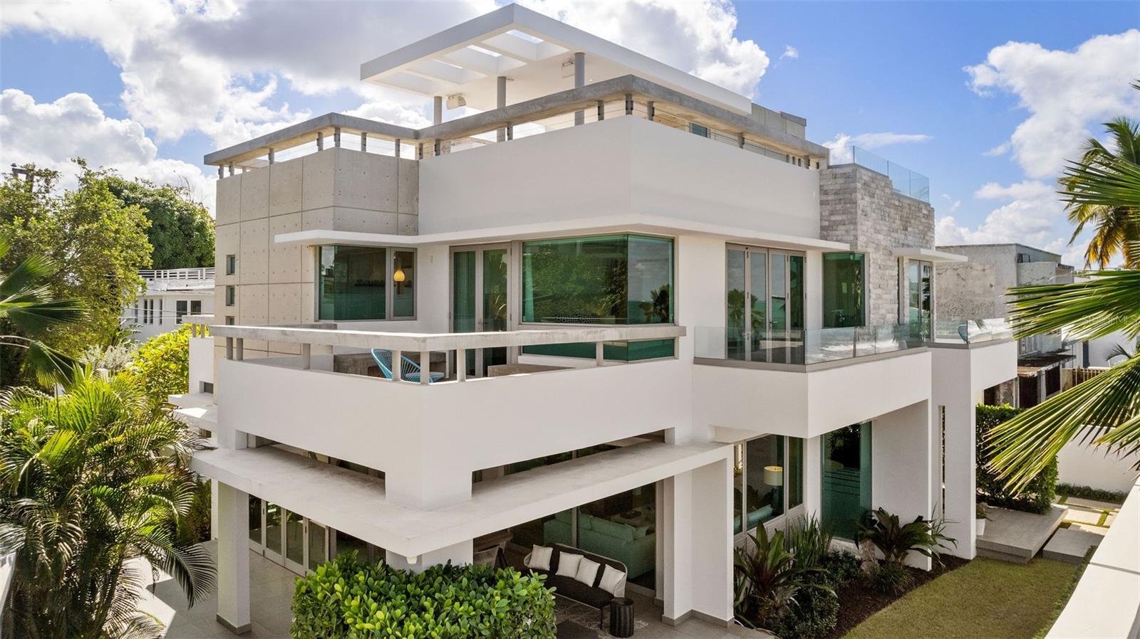 PARK BOULEVARD - Residential