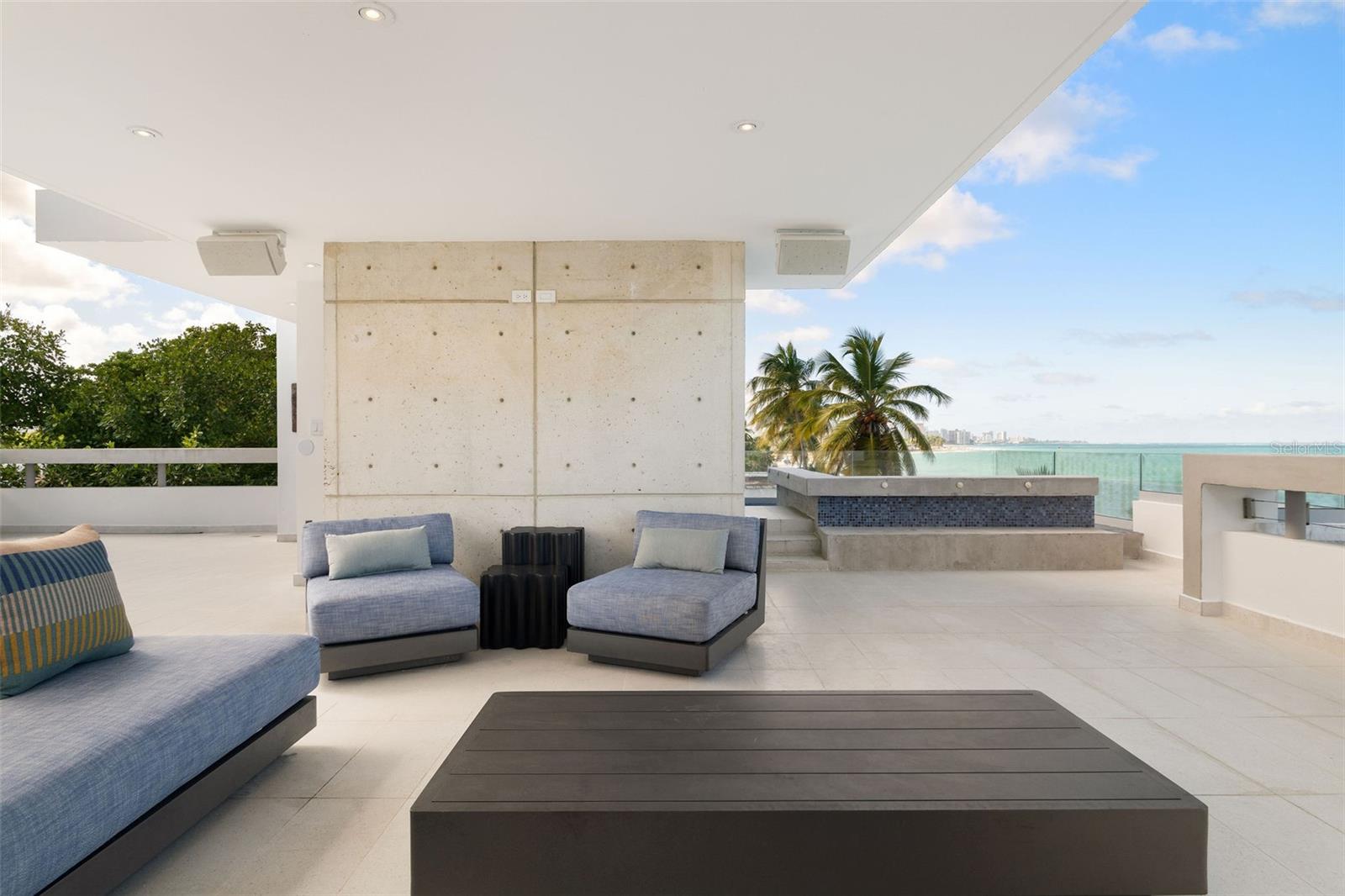 PARK BOULEVARD - Residential