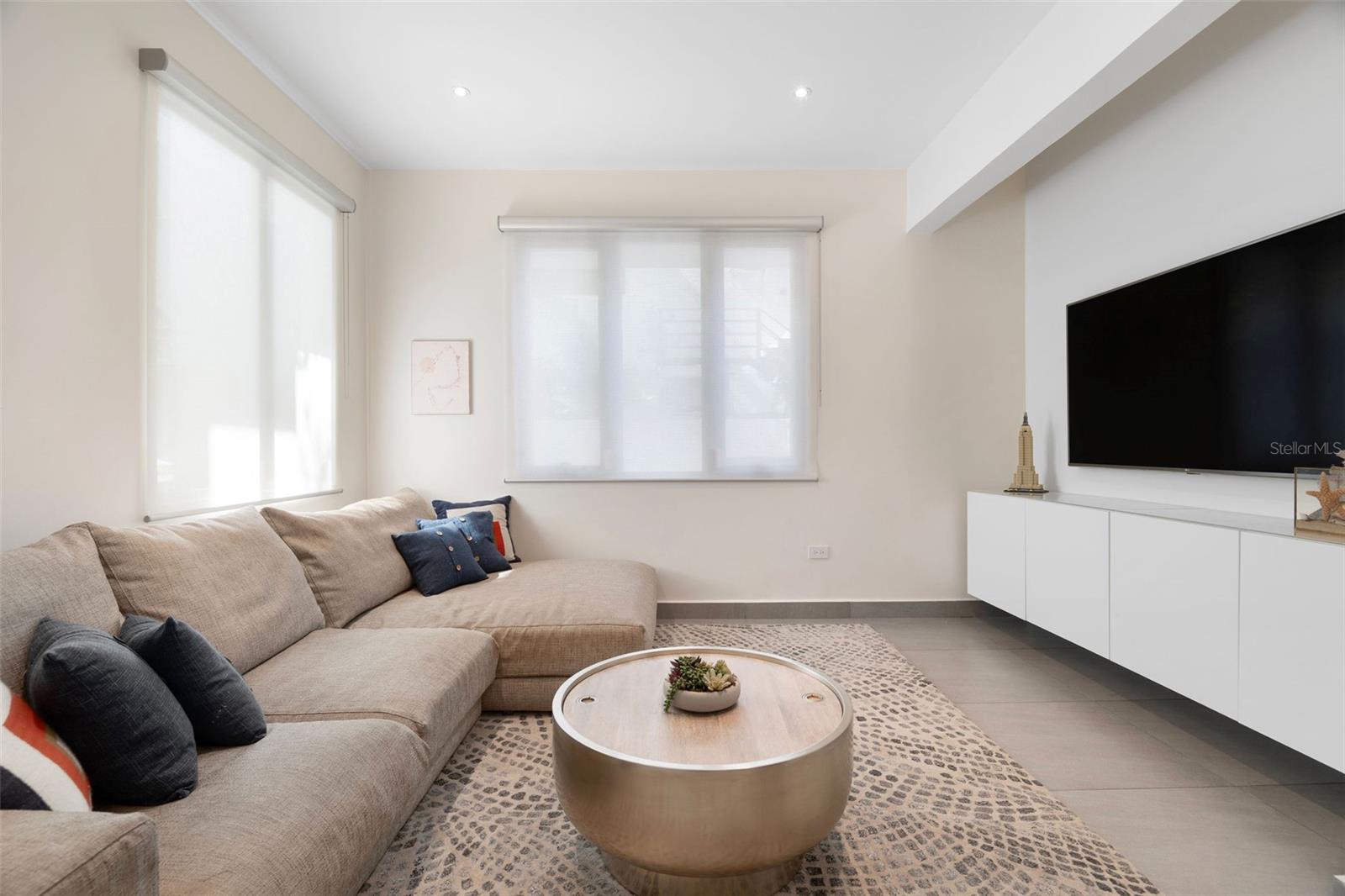 PARK BOULEVARD - Residential