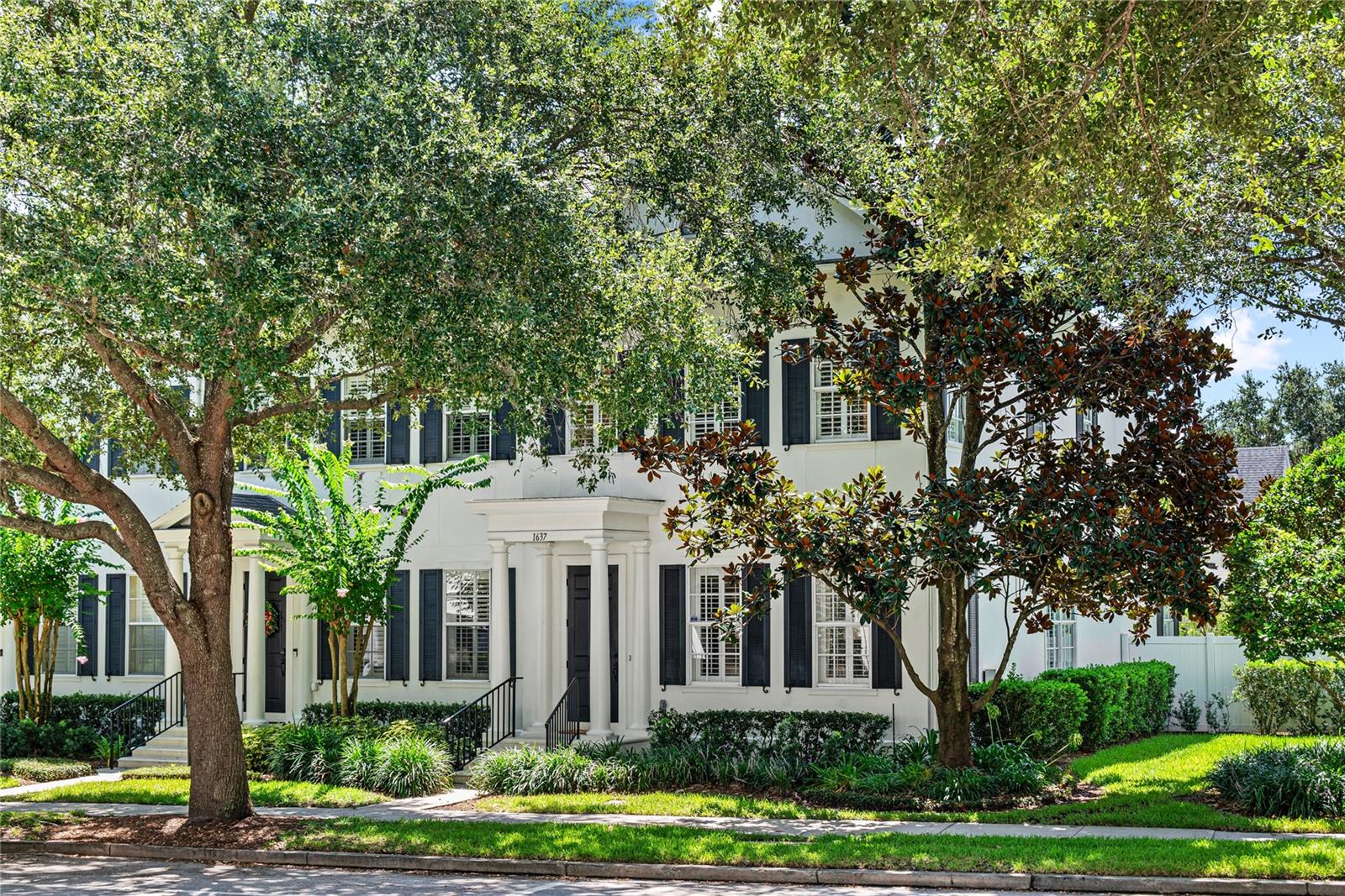 1637 LAKE BALDWIN LANE