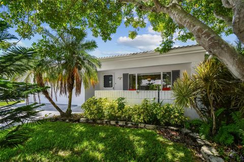 A home in PINELLAS PARK