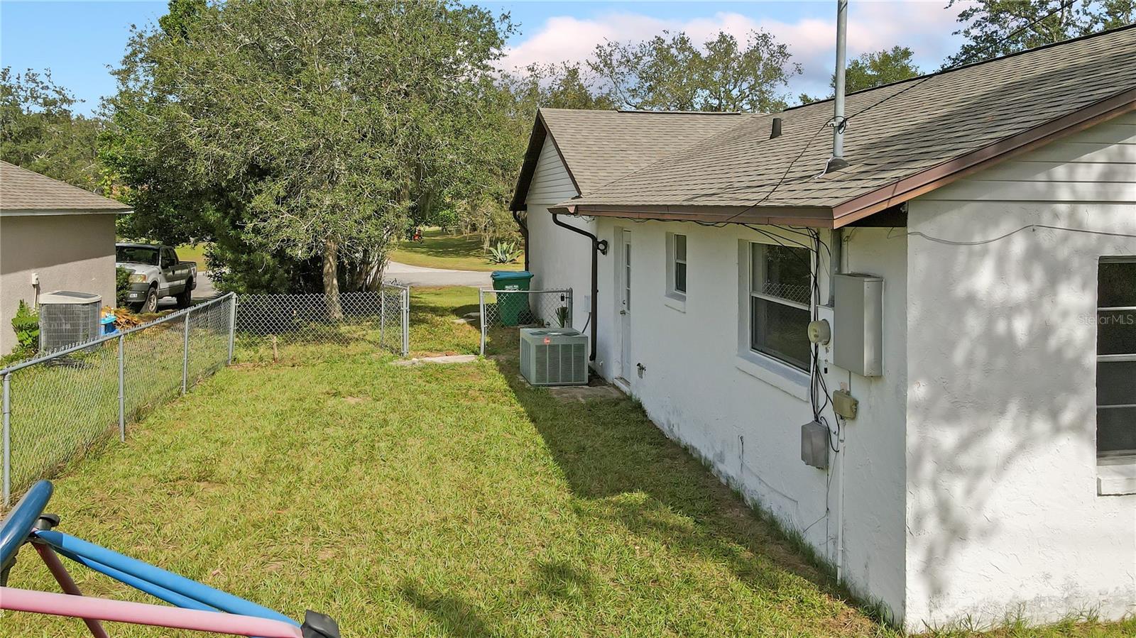 DELTONA LAKES - Residential