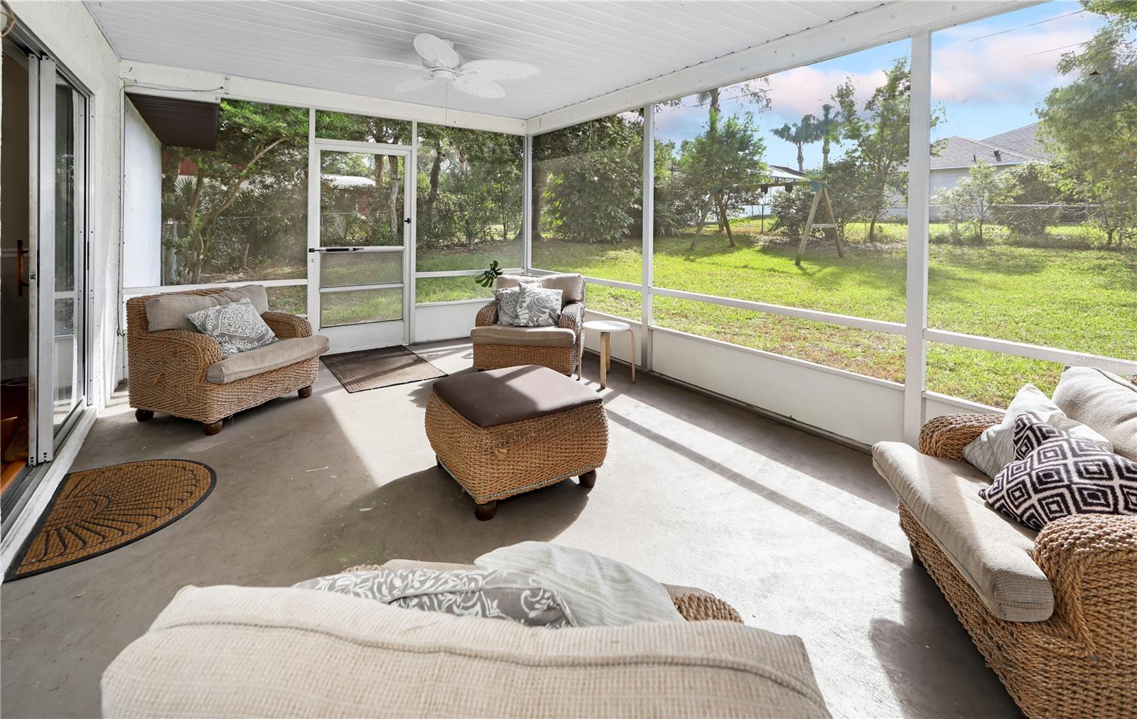 DELTONA LAKES - Residential