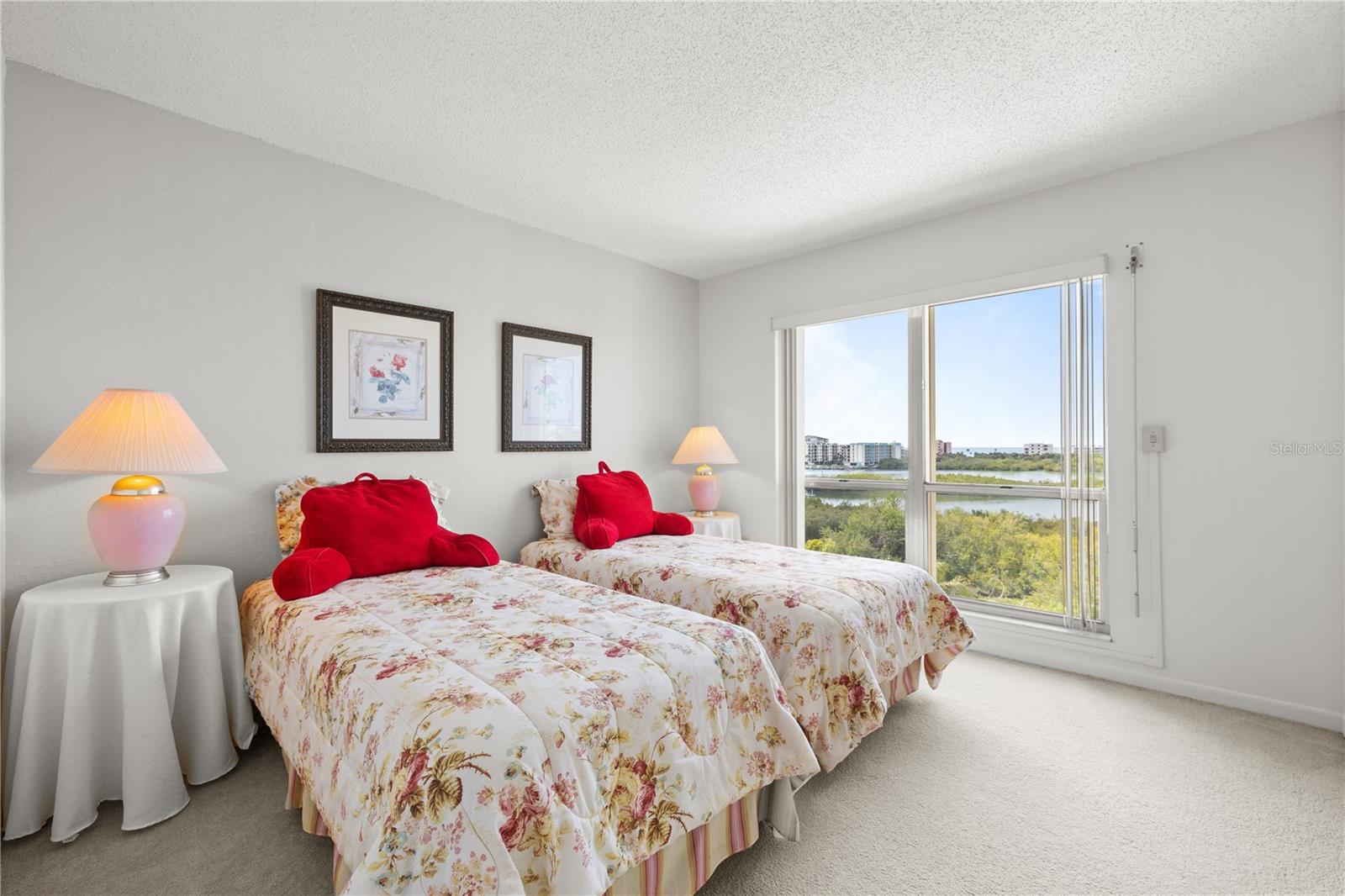 BAY HARBOR CLUB CONDO - Residential