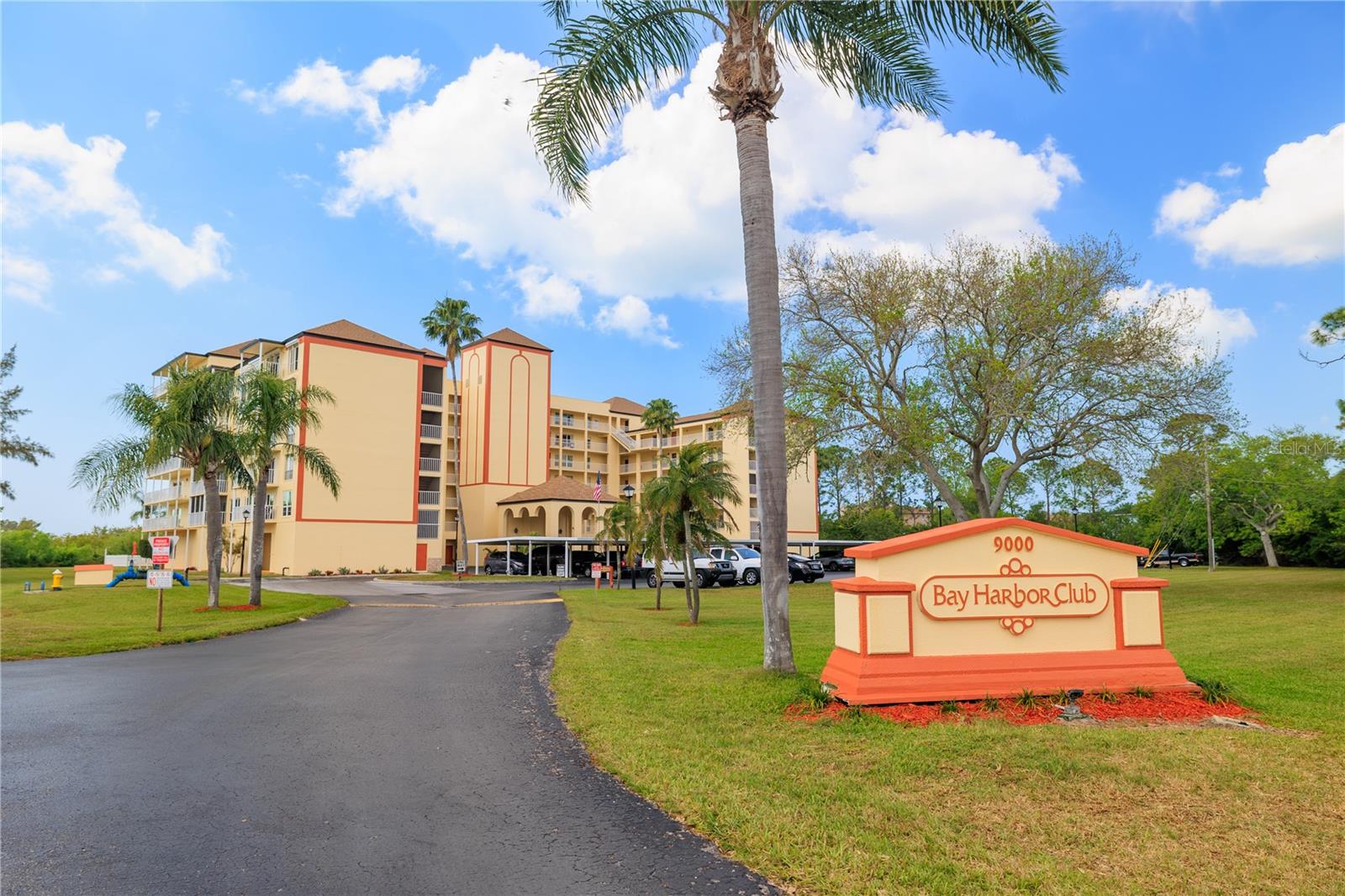 BAY HARBOR CLUB CONDO - Residential