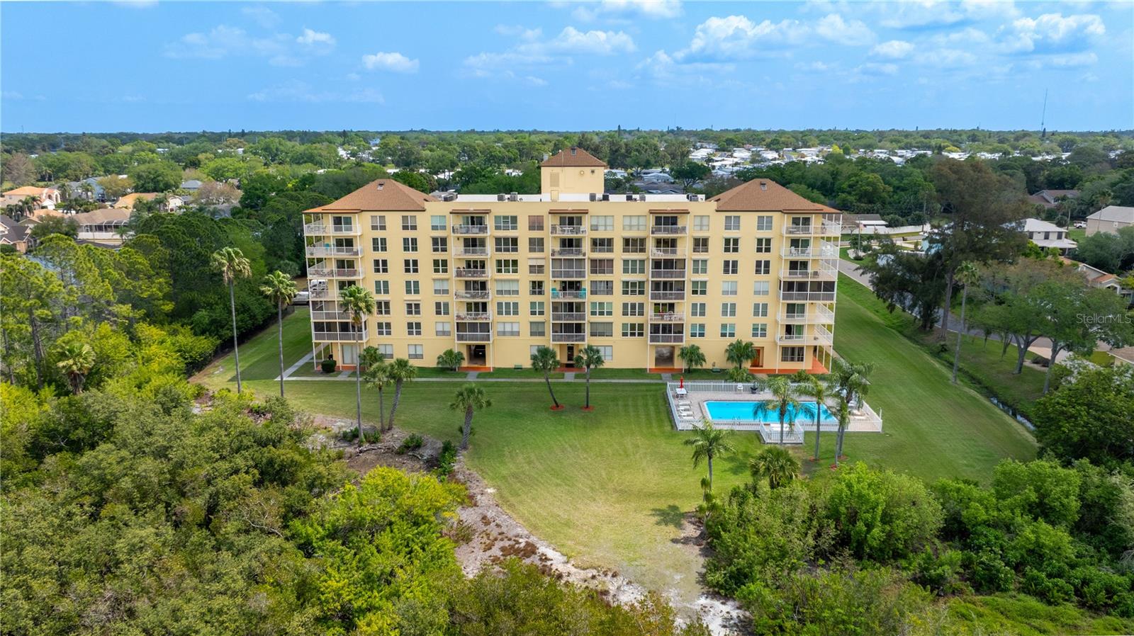 BAY HARBOR CLUB CONDO - Residential