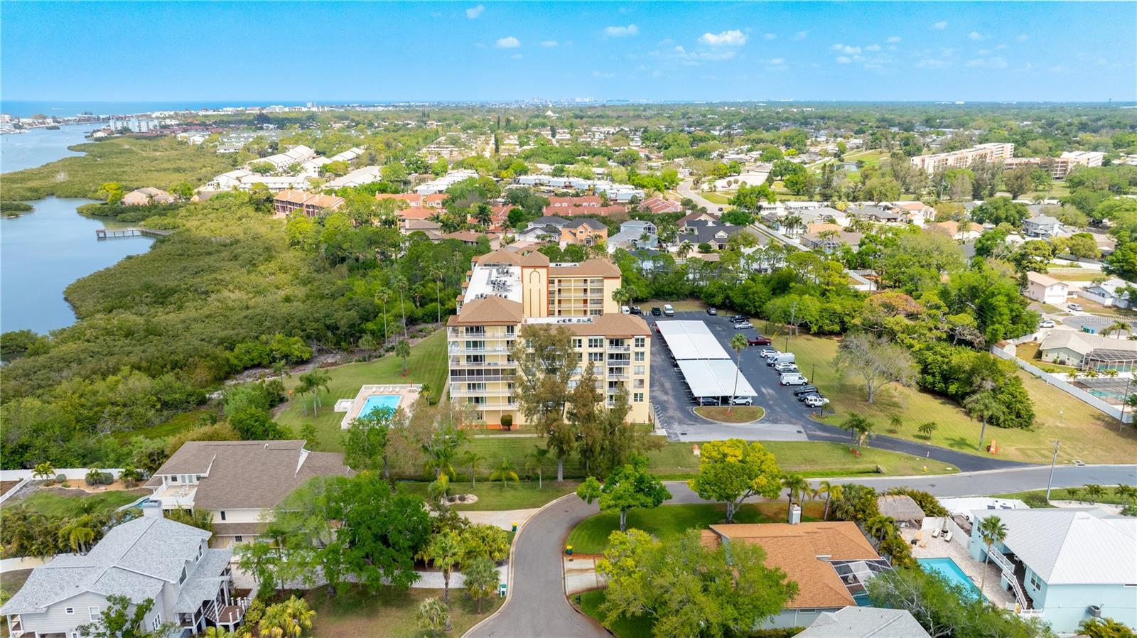 BAY HARBOR CLUB CONDO - Residential