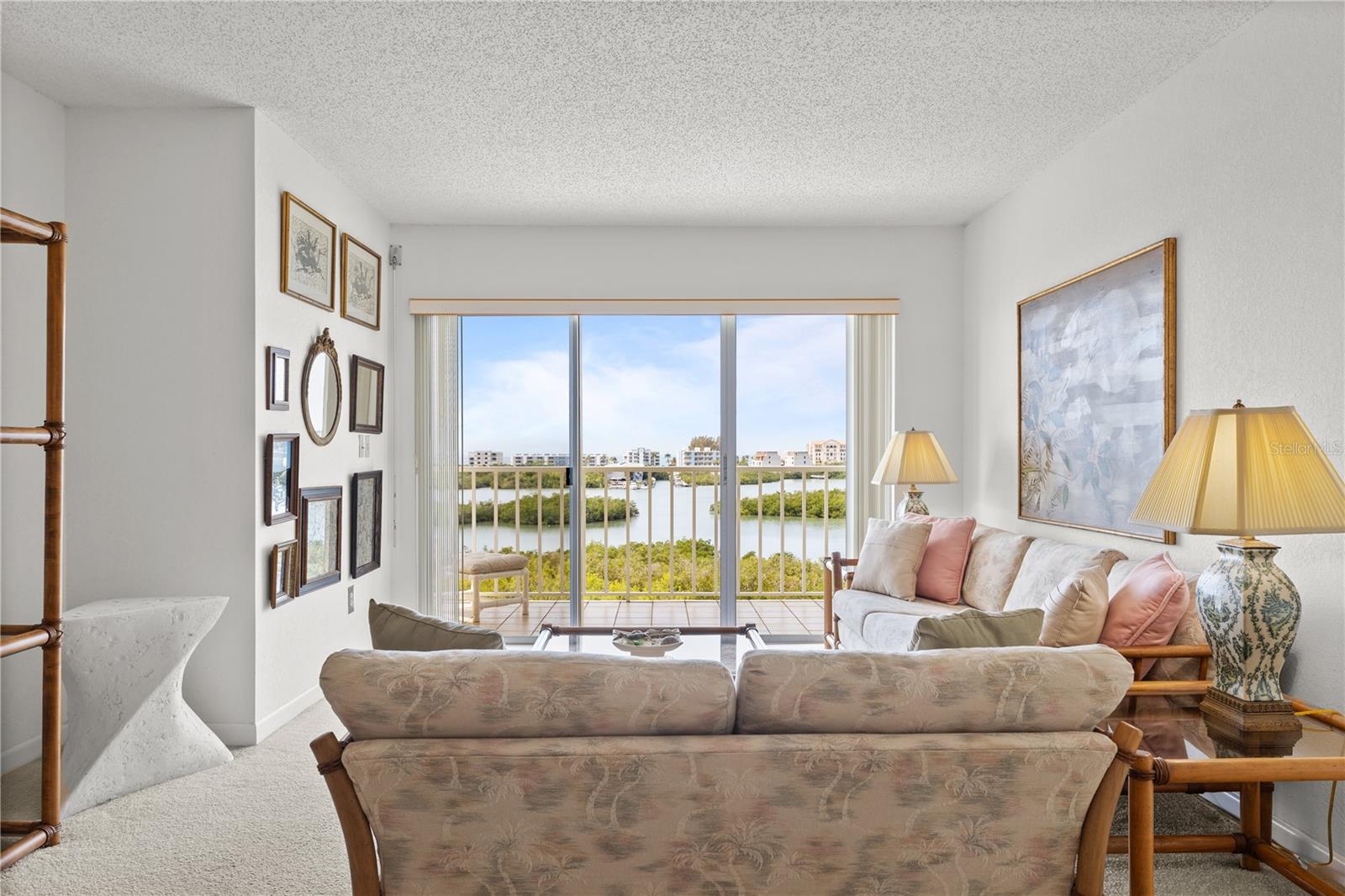 BAY HARBOR CLUB CONDO - Residential