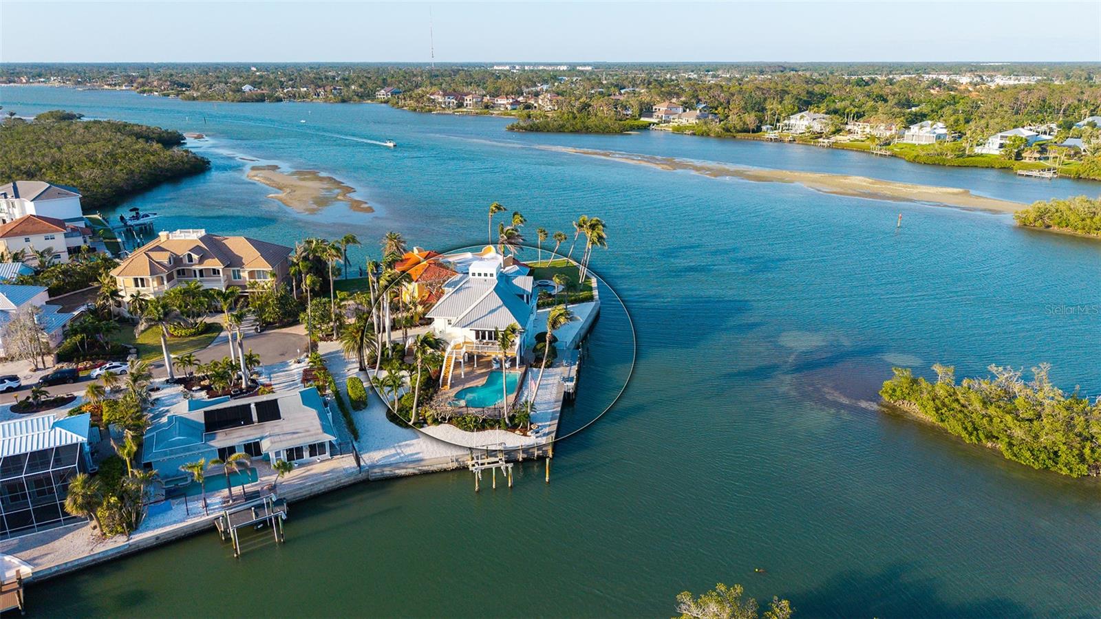 924 CASEY COVE DRIVE