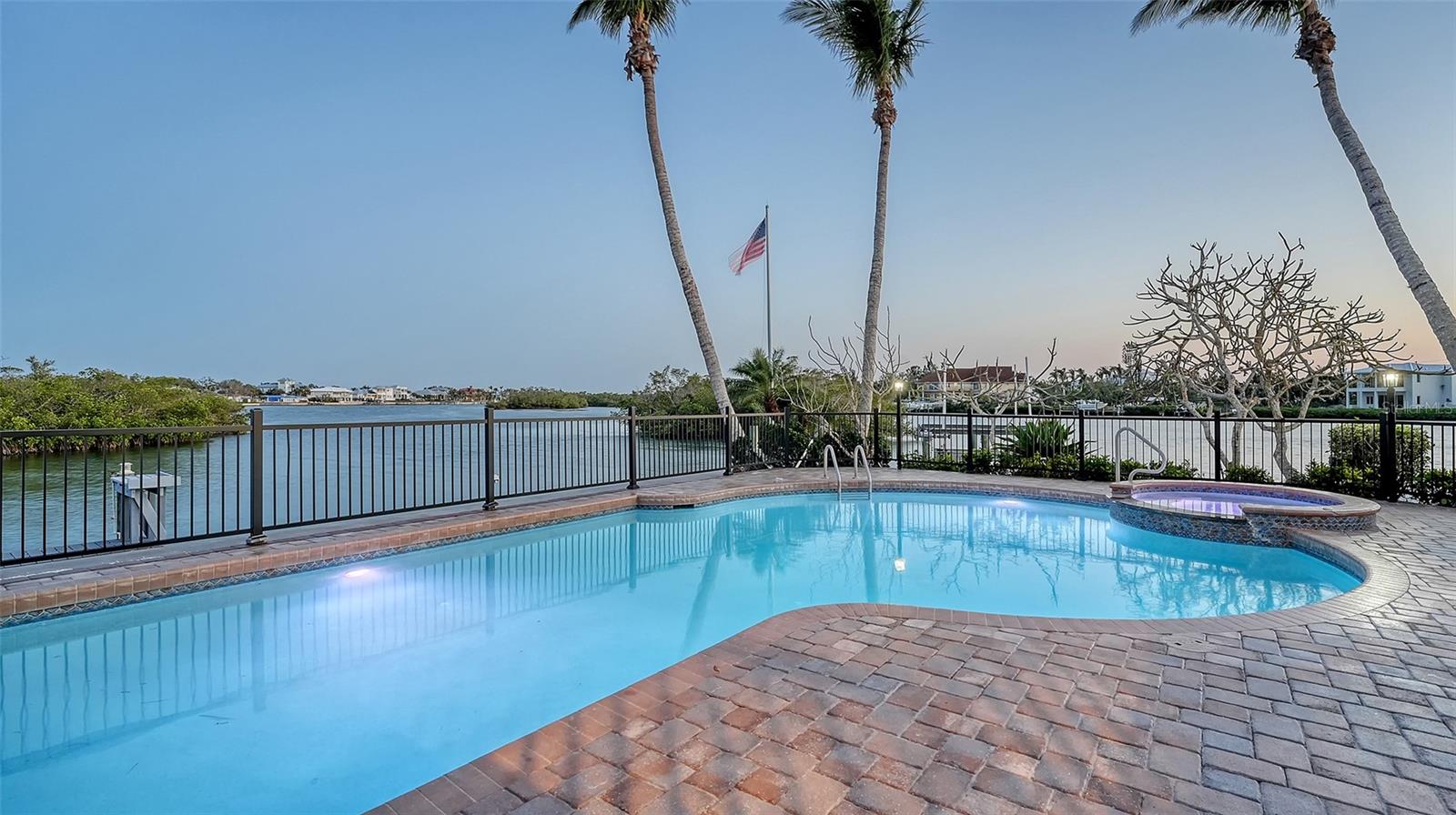 CASEY COVE - Residential