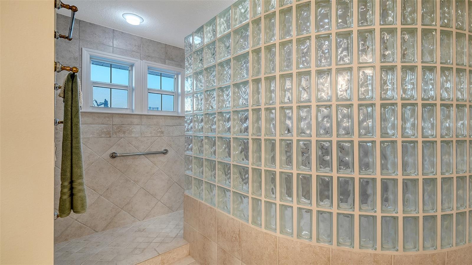 CASEY COVE - Residential