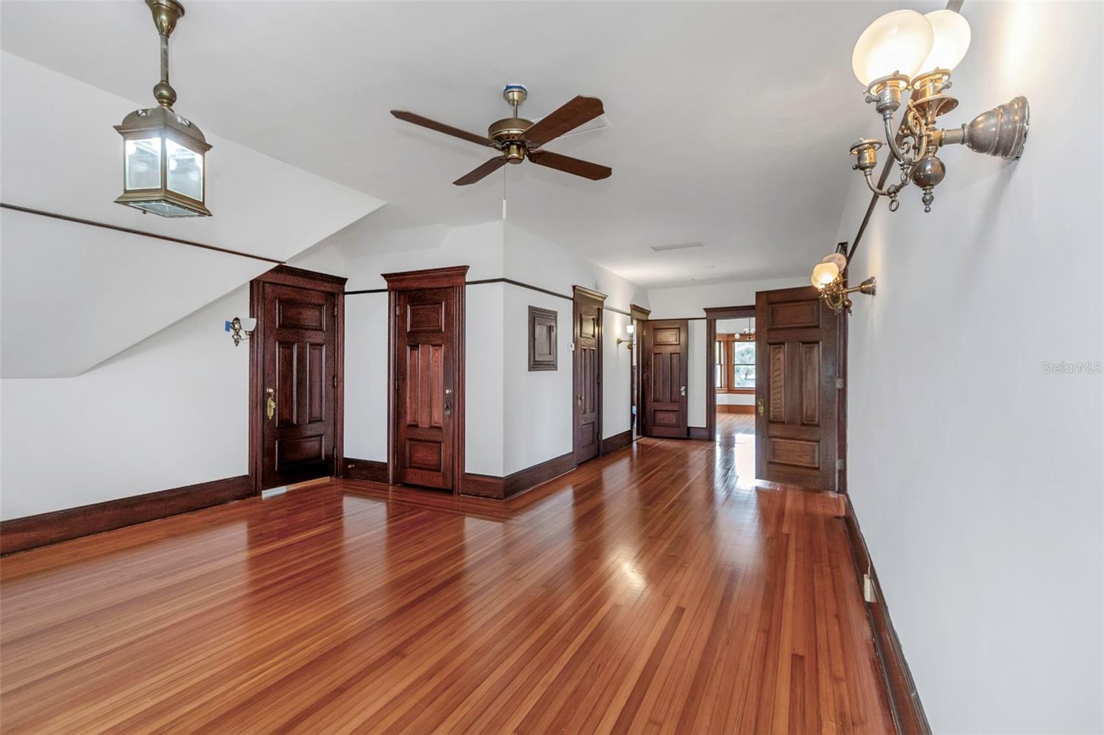 SAFFORDS A P K - Residential