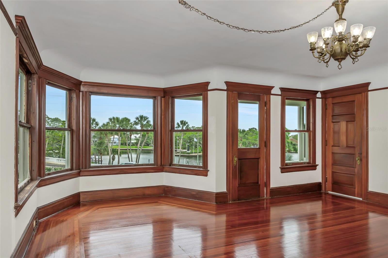 SAFFORDS A P K - Residential