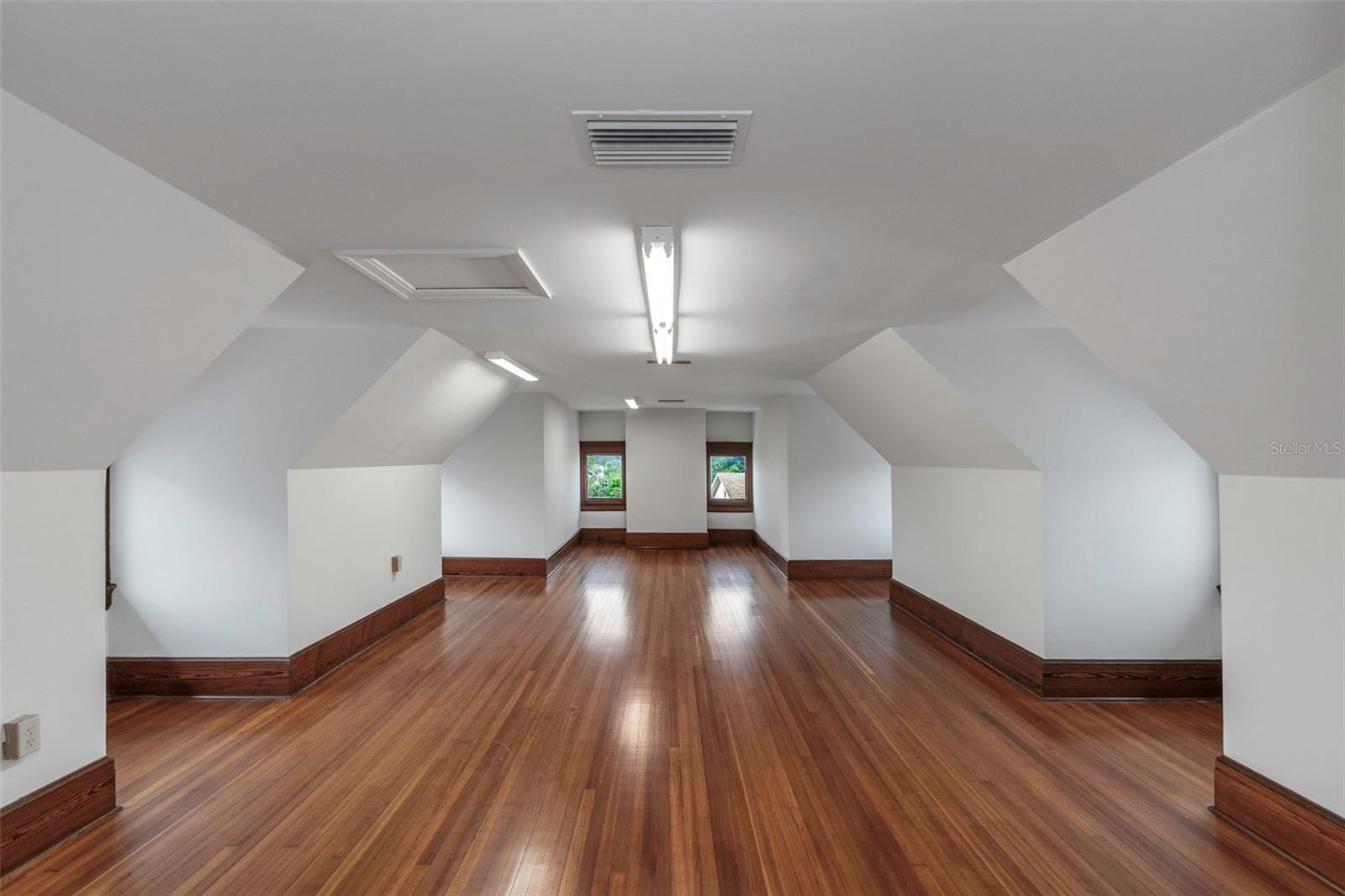 SAFFORDS A P K - Residential