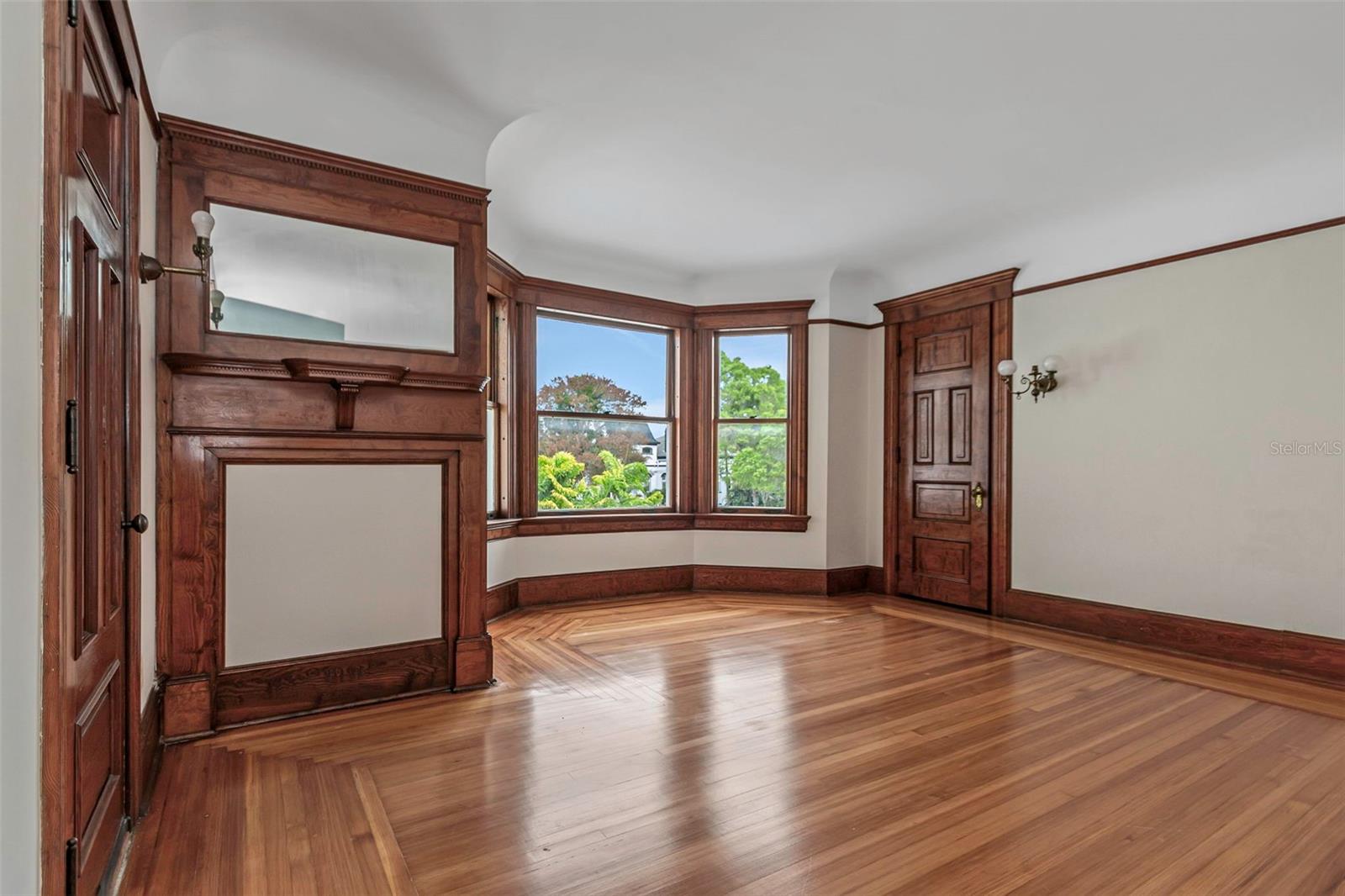 SAFFORDS A P K - Residential