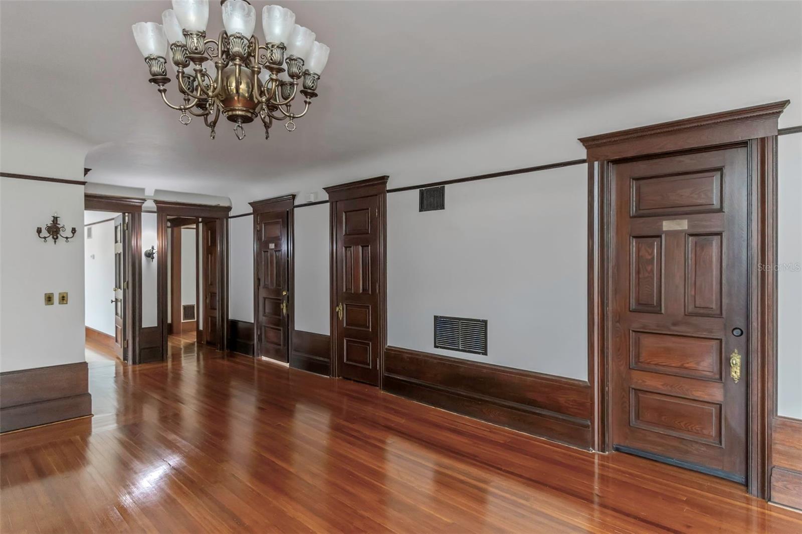 SAFFORDS A P K - Residential