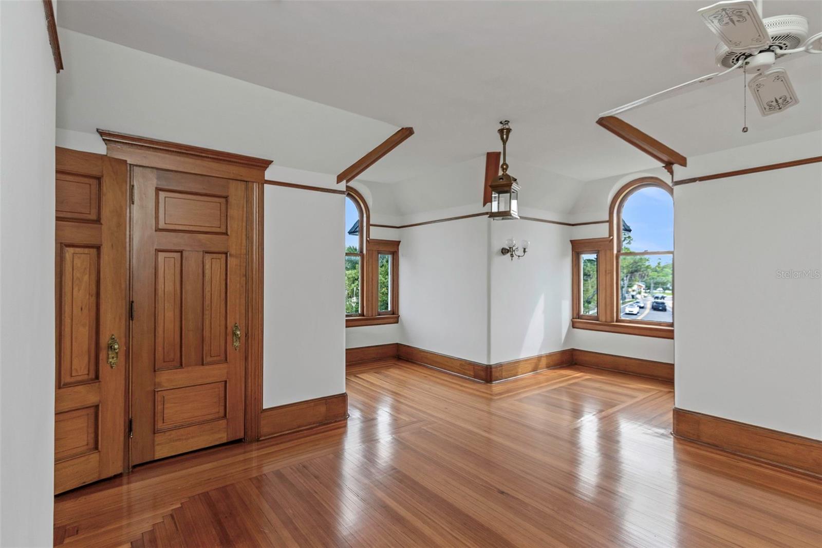 SAFFORDS A P K - Residential