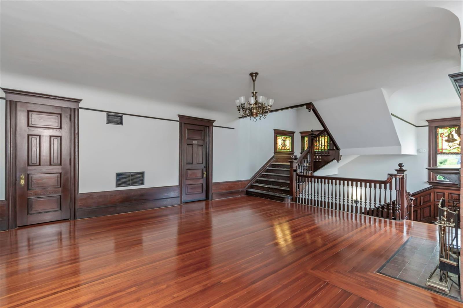 SAFFORDS A P K - Residential