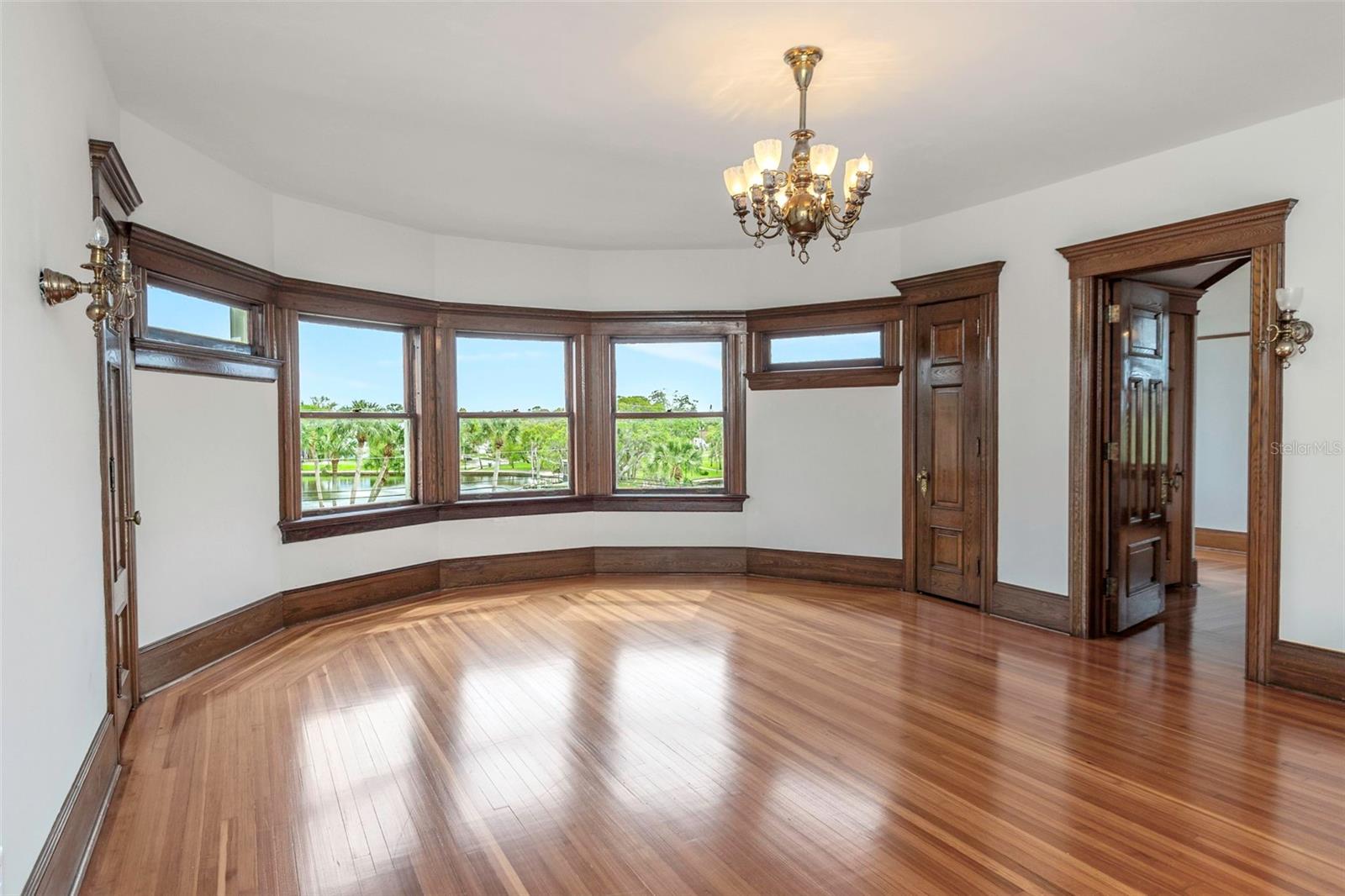 SAFFORDS A P K - Residential