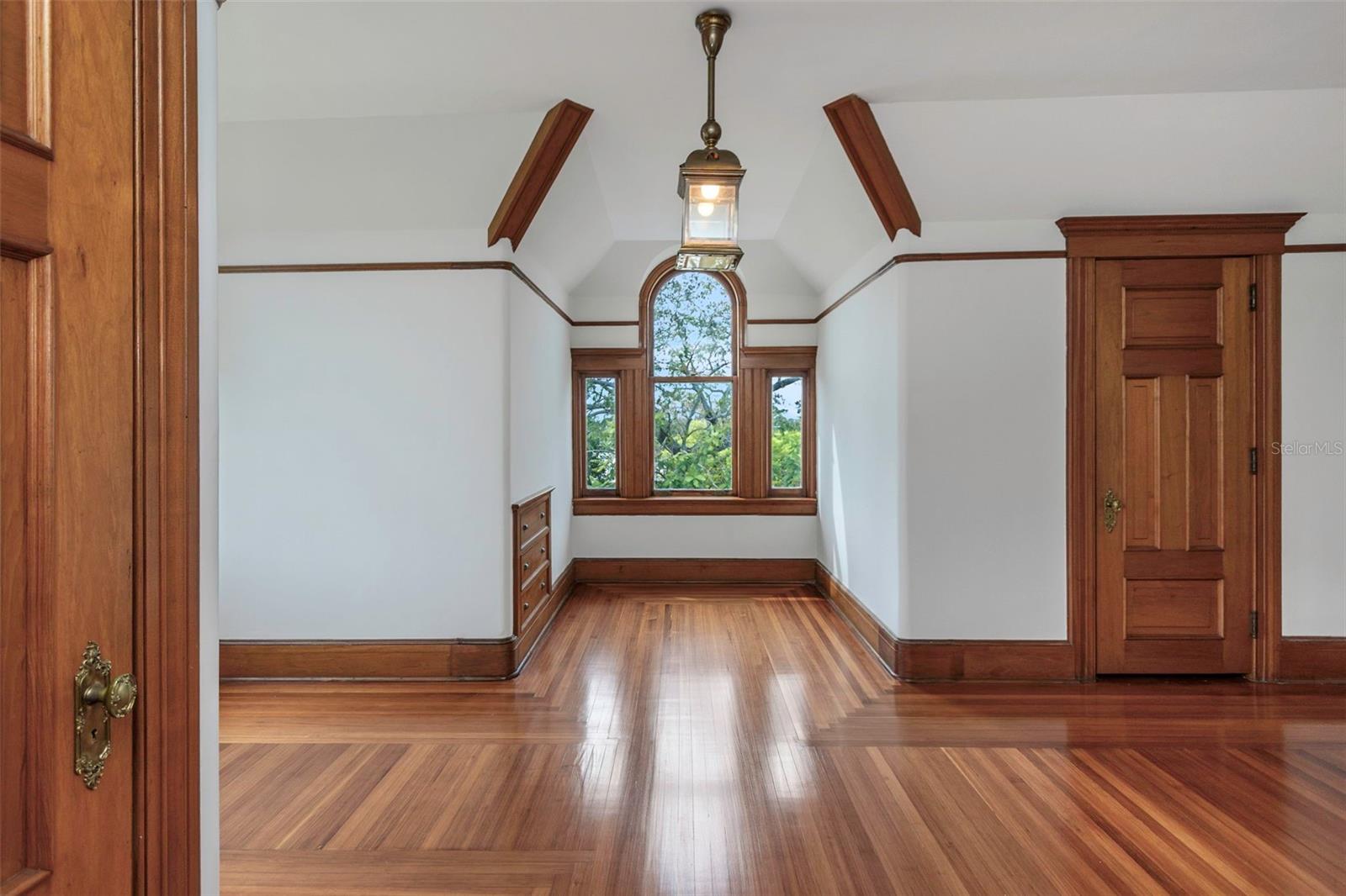 SAFFORDS A P K - Residential