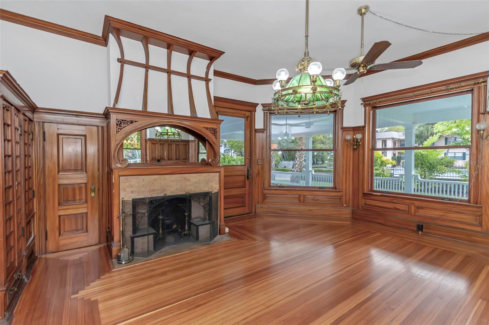 SAFFORDS A P K - Residential