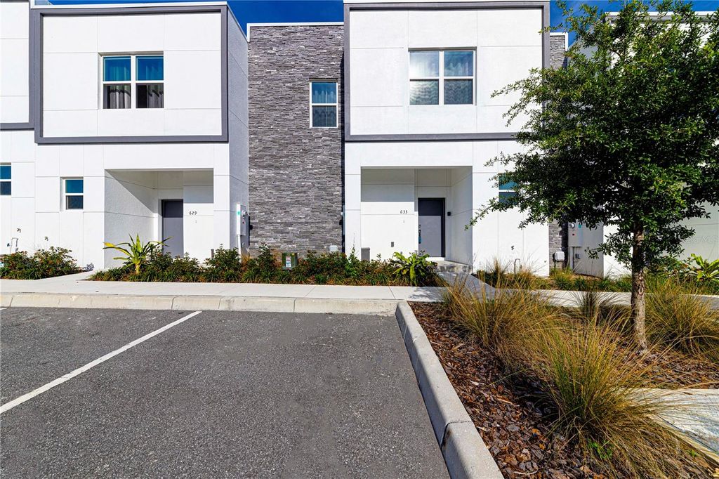 Photo of 633 Trikomo Drive, Davenport, FL 33896 (MLS # O6353847)