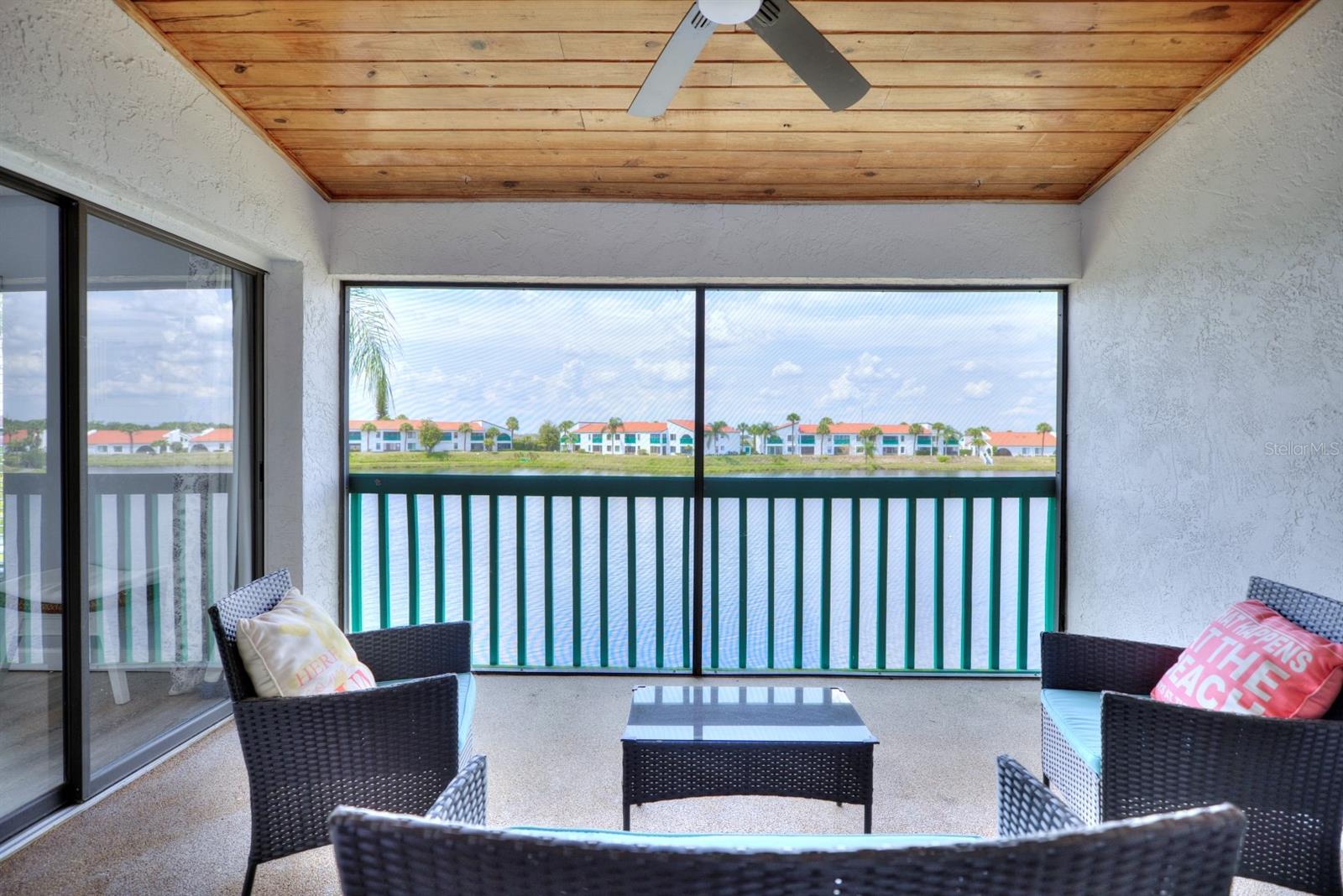BLUFFS OF SEBRING CONDO - Residential
