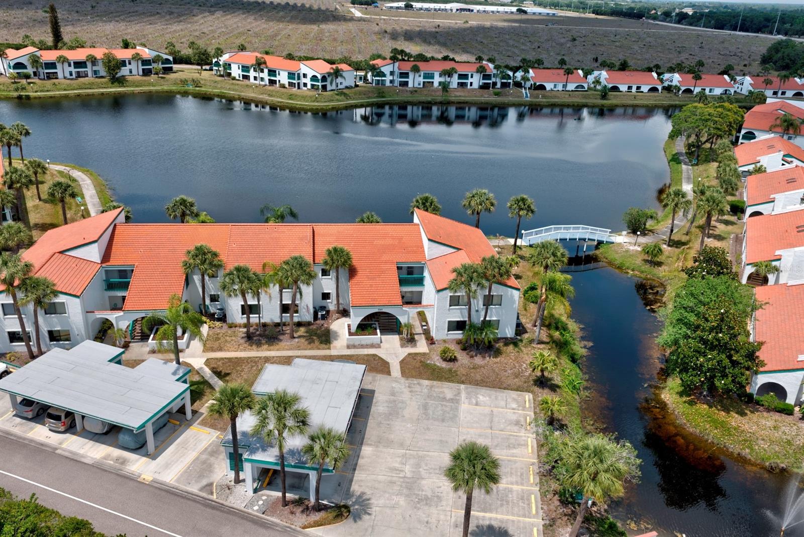 BLUFFS OF SEBRING CONDO - Residential